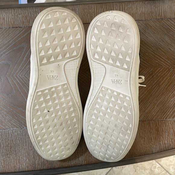 Men´s Sneakers | ZARA United States MENS ZARA SIZE 11 1/2 (45) WHITE AND BLACK SNEAKERS LIGHTWEIGHT